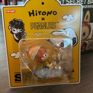Hirono x Peanuts Pop Mart Blister New Sealed